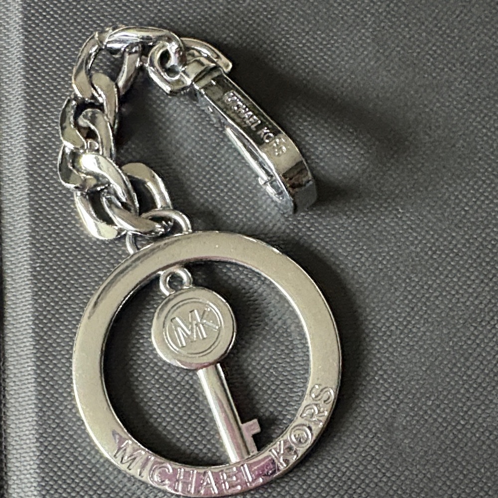 Michael Kors Silver Key Holder